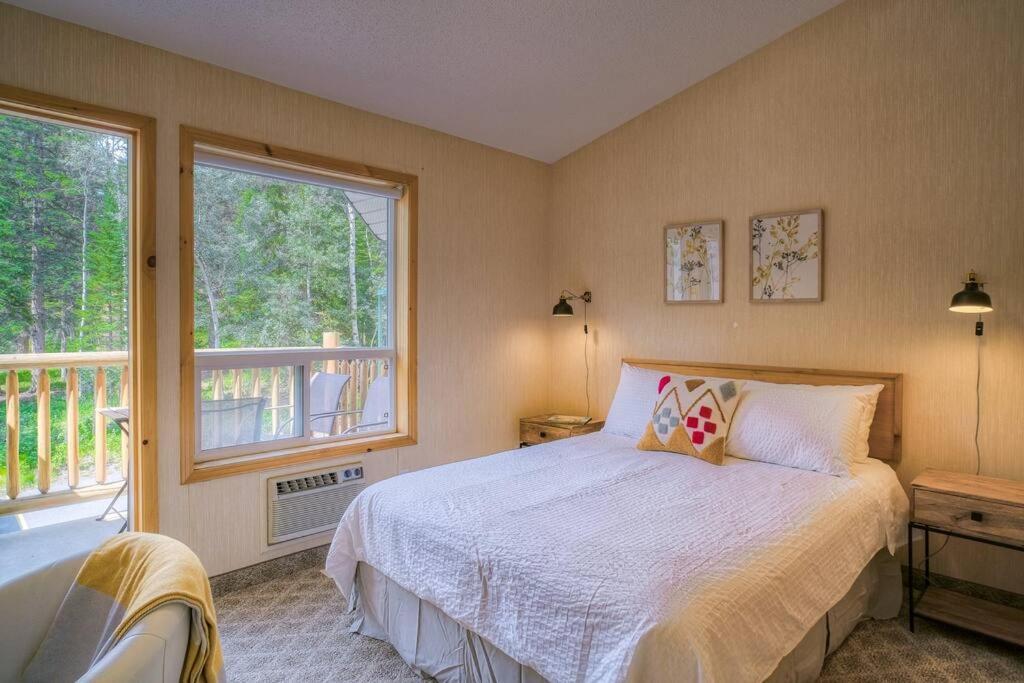 5 Mins To Banff - Cozy Townhome 2Br&2Bath - Banff Pass Included Canmore Buitenkant foto