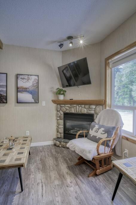 5 Mins To Banff - Cozy Townhome 2Br&2Bath - Banff Pass Included Canmore Buitenkant foto