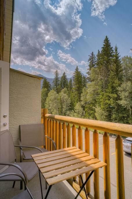 5 Mins To Banff - Cozy Townhome 2Br&2Bath - Banff Pass Included Canmore Buitenkant foto