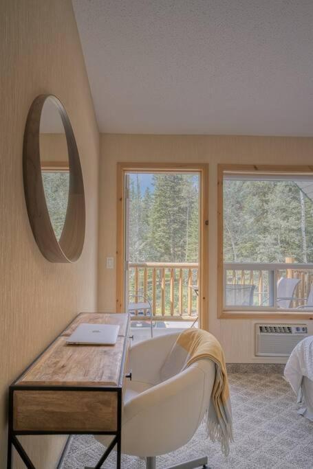 5 Mins To Banff - Cozy Townhome 2Br&2Bath - Banff Pass Included Canmore Buitenkant foto